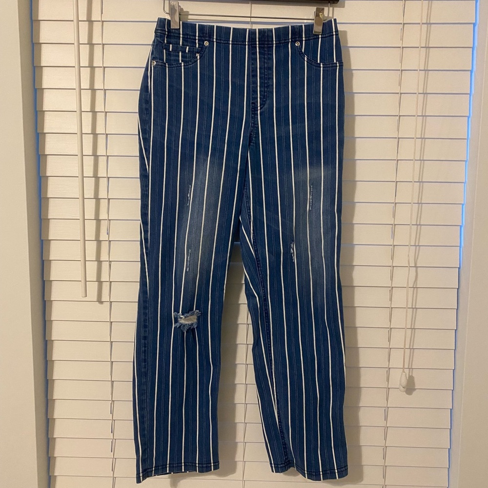 HUE brand size M stretch jeans striped